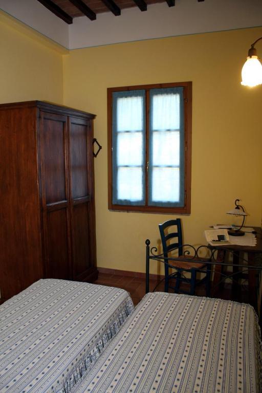 Agriturismo Le Docce Castelfiorentino Cameră foto